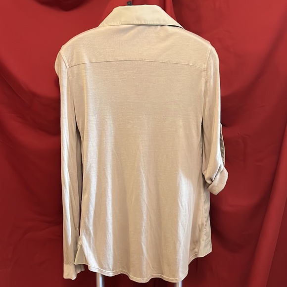 BCBGMAXAZRIA safari inspired khaki button down - Picture 3 of 8